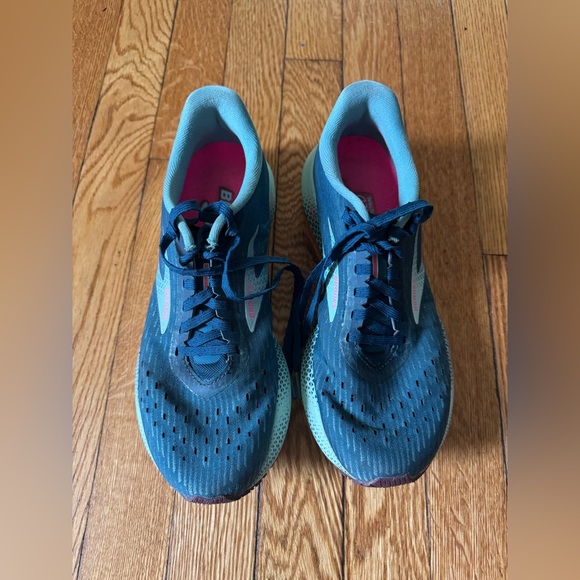 Brooks Women's Hyperion Tempo Road Running Shoe (size 8) - Picture 6 of 8